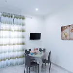 Benni House Апартаменты