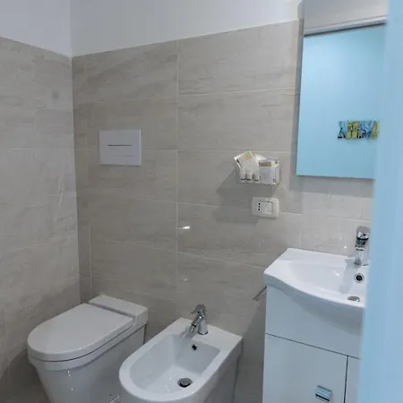 Апартаменты Benni House *