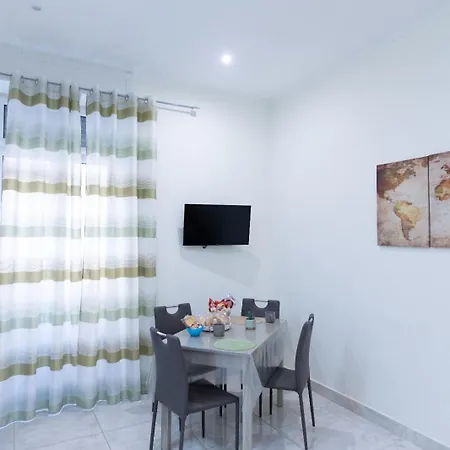 Benni House Апартаменты