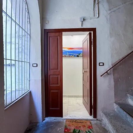 Benni House Неаполь